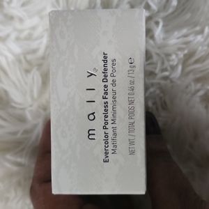 Mally Evercolor Poreless Face Defender